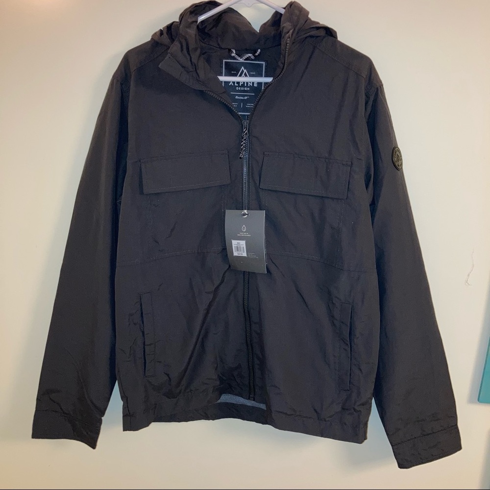 NWT Alpine Windbreaker